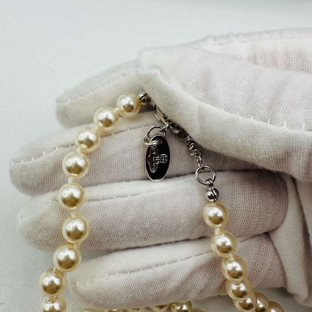 Vivienne Westwood Pearl Necklace - Picture 6 of 12